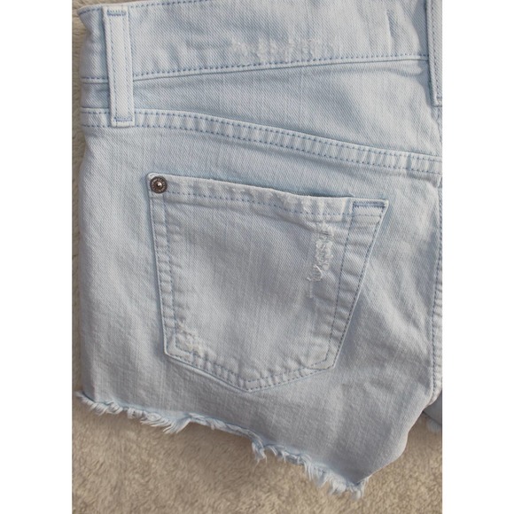 7 For All Mankind Cut Off Denim Jean Shorts in Light Blue Wash, Women's Size 26 - Picture 10 of 15